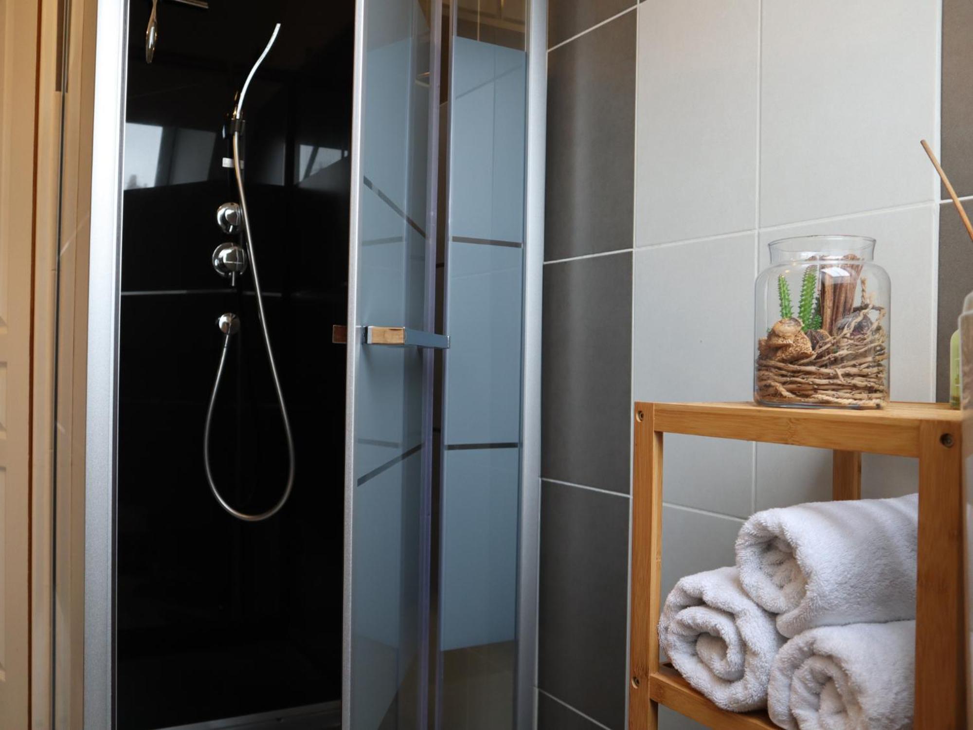 Studio En Plein Centre De Saint-Omer - A 5 Min De La Gare, Parking Gratuit Saint-Omer (Pas-de-Calais) Exterior foto